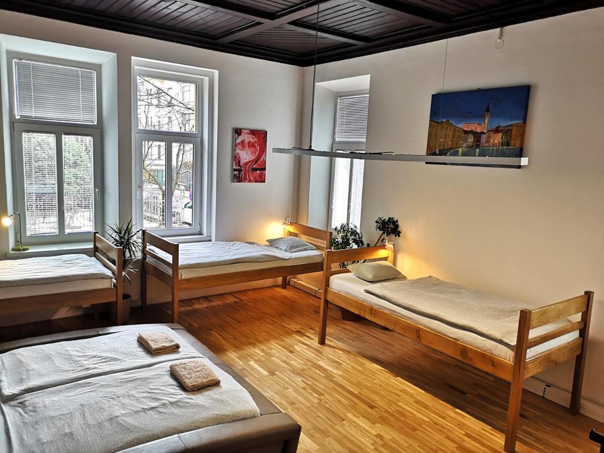 Unique Vila Veselova, Ljubljana City Center Экстерьер фото